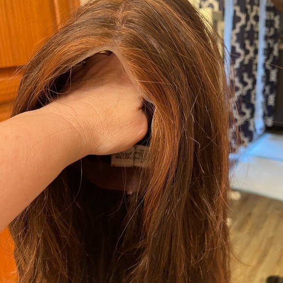 Raquel Welch lace wig. - Picture 5 of 12